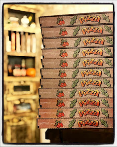 Pizza Racer Via Giuseppe Colano, 4R, 16162 Genova GE, Italia