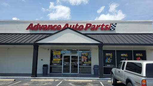 Auto Parts Store «Advance Auto Parts», reviews and photos, 6886 N 9th Ave, Pensacola, FL 32504, USA