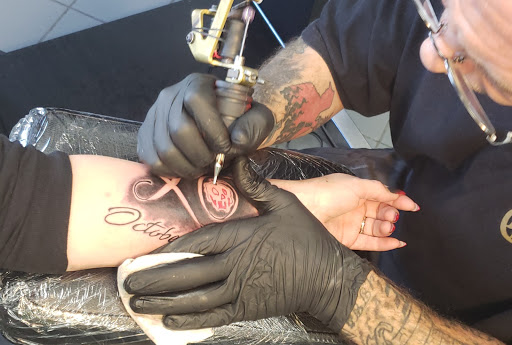 Tattoo Shop «South Indy Ink», reviews and photos, 125 S Buckeye St, Osgood, IN 47037, USA