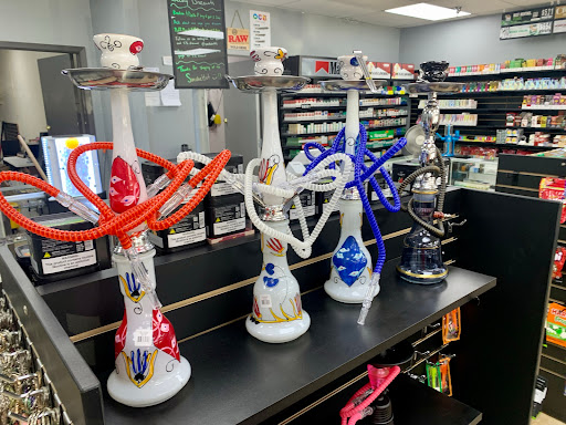 Tobacco Shop «Smoke Hut Smoke Shop», reviews and photos, 11902 Blue Ridge Boulevard g, Grandview, MO 64030, USA