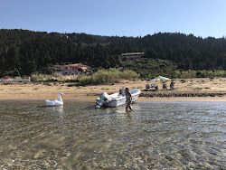 Photo de Mathraki Beach et le règlement