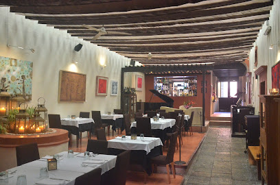 Mi Vida Restaurant - Calle del Dr Ignacio Hernandez Macias 97, Zona Centro, 37700 San Miguel de Allende, Gto., Mexico