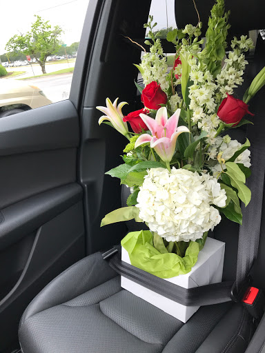 Florist «Twigs Florist», reviews and photos, 1100 Woods Crossing Rd, Greenville, SC 29607, USA