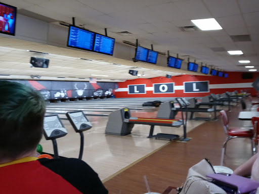 Bowling Alley «Brunswick Zone Playmor Bowl», reviews and photos, 5840 Buttermilk Hollow Rd, Pittsburgh, PA 15207, USA