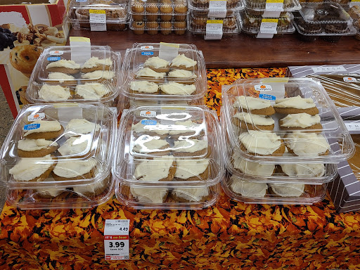 Grocery Store «Family Fare Supermarket», reviews and photos, 724 N University Dr, Fargo, ND 58102, USA