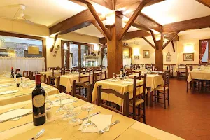 La Galleria Il Vino dei Guelfi cucina tipica fiorentina image