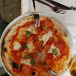 Photo n°3 de l'avis de Adel.h fait le 15/07/2018 à 15:42 sur le  Pizzeria Trattoria La Buca à Pisa