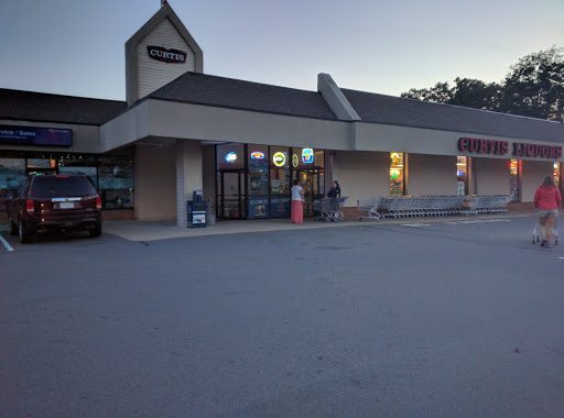 Liquor Store «Curtis Liquors - Weymouth», reviews and photos, 486 Columbian St, Weymouth, MA 02190, USA