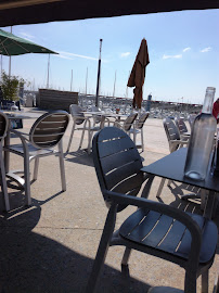 Atmosphère du Restaurant LES PLAISANCIERS à Saint-Quay-Portrieux - n°4