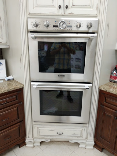 Appliance Store «Bob Burnett Inc Appliance & Tv», reviews and photos, 306 N Church St, Spartanburg, SC 29306, USA