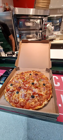 Pepperoni du Pizzas à emporter Le Kiosque à Pizzas Châlons Mont Hery à Châlons-en-Champagne - n°2