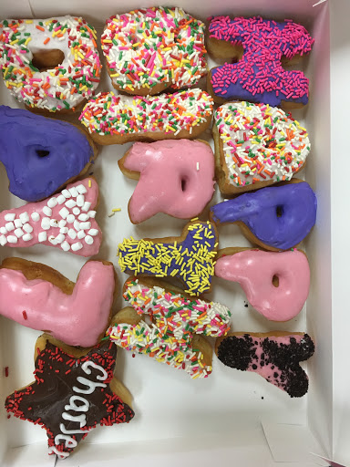 Donut Shop «Donut Palace», reviews and photos, 113 S Interstate Hwy 35, New Braunfels, TX 78130, USA