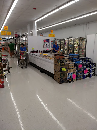 Grocery Store «Fareway Grocery», reviews and photos, 329 Grand Ave, West Des Moines, IA 50265, USA