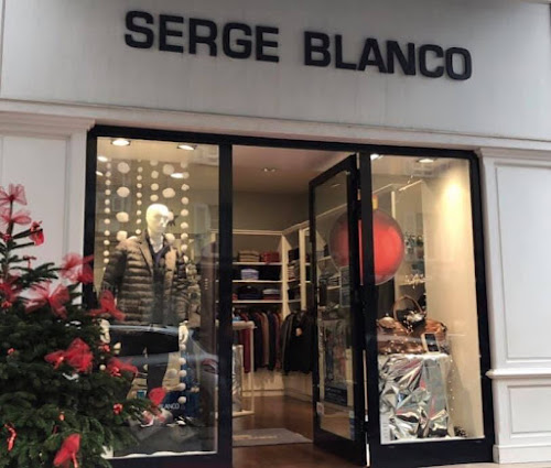 Magasin de vêtements pour hommes Serge Blanco Ajaccio Ajaccio