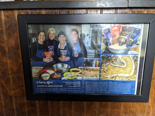 Bakery «Hole In One Bakery and Coffee Shop», reviews and photos, 4295 US-6, Eastham, MA 02642, USA