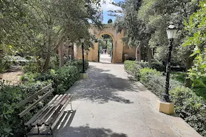 Romeo Romano Garden image