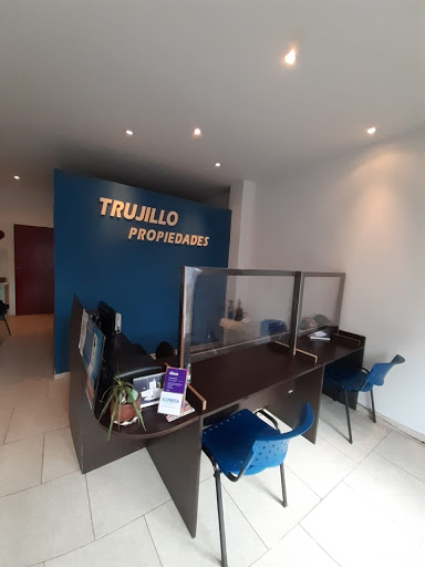 Inmobiliaria Trujillo Propiedades - LZ