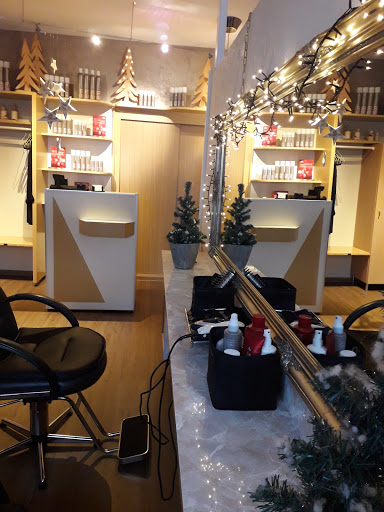Frisuren Sissi Urban In Metnitz