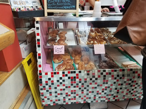 Donut Shop «Buckeye Donuts», reviews and photos, 1998 N High St, Columbus, OH 43201, USA