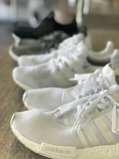 Dry Cleaner «Luigi Village Cleaners», reviews and photos, 4011 S Buffalo Dr # 108, Las Vegas, NV 89147, USA