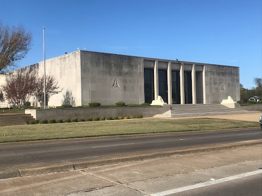 Lee Lockwood Library and Museum