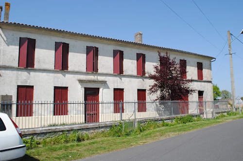 Lodge Manoir de Valette: Séjours oenotourisme - Dormir dans location gîte dans domaine viticole (Bordeaux) Mazion