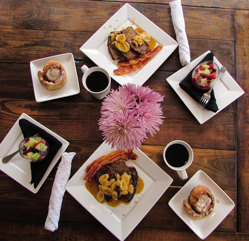 Bed & Breakfast «Red Leaf River Inn», reviews and photos, 146 Chestnut Walk Dr, Waynesville, NC 28786, USA