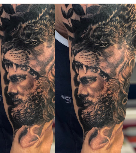 Explore joker and harley quinn tattoo ideas, creative tattoo ideas in Rockford, available at Euro Tattoo