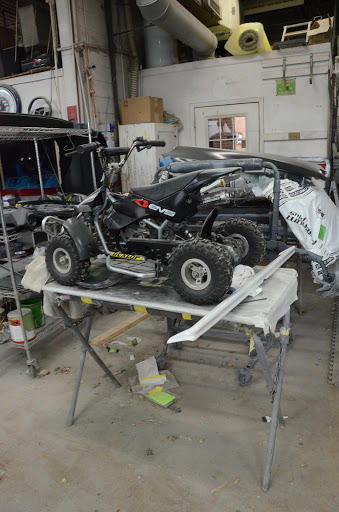 Auto Body Shop «BC Auto Body», reviews and photos, 917 W Liberty Dr, Wheaton, IL 60187, USA