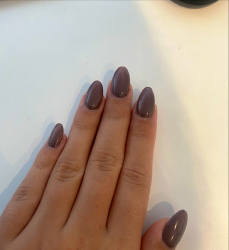 Reviews of Elegant Nails in Ipswich - Beauty salon