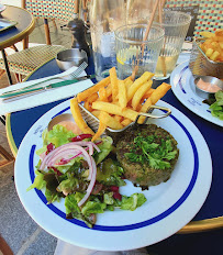 Plats et boissons du Restaurant Hotel du Sentier à Paris - n°8