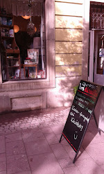 Rongykutya Könyvesbolt és Kávézó