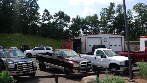 Used Car Dealer «Center Motors Used Cars», reviews and photos, 230 Middle Turnpike W, Manchester, CT 06040, USA