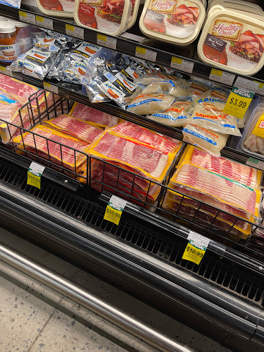 Supermarket «Fairway Market Douglaston», reviews and photos, 242-02 61st Ave, Queens, NY 11362, USA