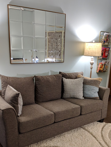 Shopping Mall «Cary Village Square Shopping Center», reviews and photos, 657 Cary Towne Blvd, Cary, NC 27511, USA