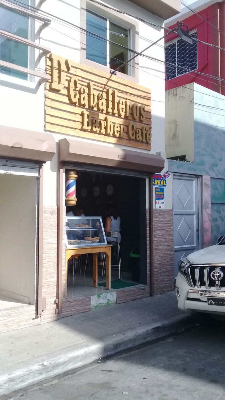 De Caballeros Barber Cafe