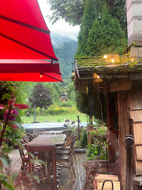 Atmosphère du Restaurant français La Crémerie des Aiguilles à Chamonix-Mont-Blanc - n°9