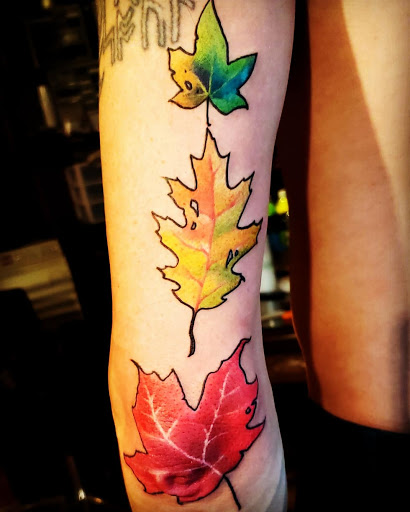 Tattoo Shop «Mountainside Tattoo & Piercing VT», reviews and photos, 55 Square, Bellows Falls, VT 05101, USA