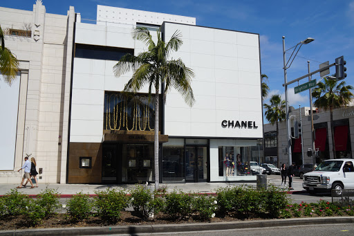 Clothing Store «Chanel Fine Jewelry Boutique», reviews and photos, 400 N Rodeo Dr, Beverly Hills, CA 90210, USA