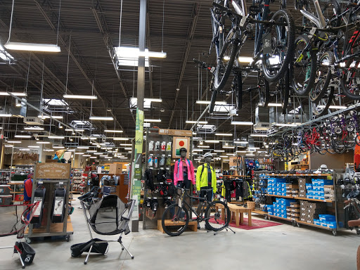 Camping Store «REI», reviews and photos, 7531 North Point Pkwy, Alpharetta, GA 30022, USA