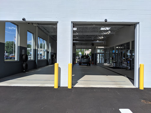 Car Dealer «Fred Beans Subaru», reviews and photos, 830 N Easton Rd, Doylestown, PA 18902, USA