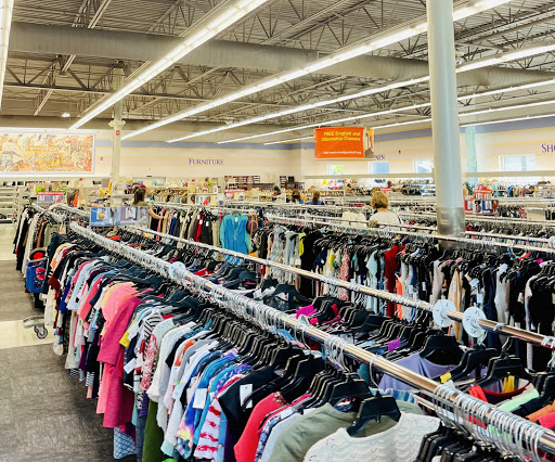 Association or Organization «Goodwill Industries of the Columbia Willamette», reviews and photos, 1943 SE 6th Ave, Portland, OR 97214, USA