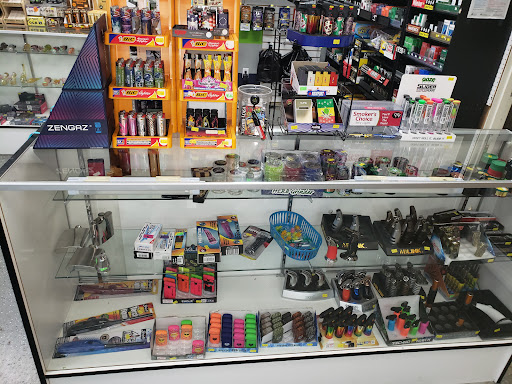 Tobacco Shop «Kenmore smoke shop», reviews and photos, 7016 Bothell Way NE b, Kenmore, WA 98028, USA