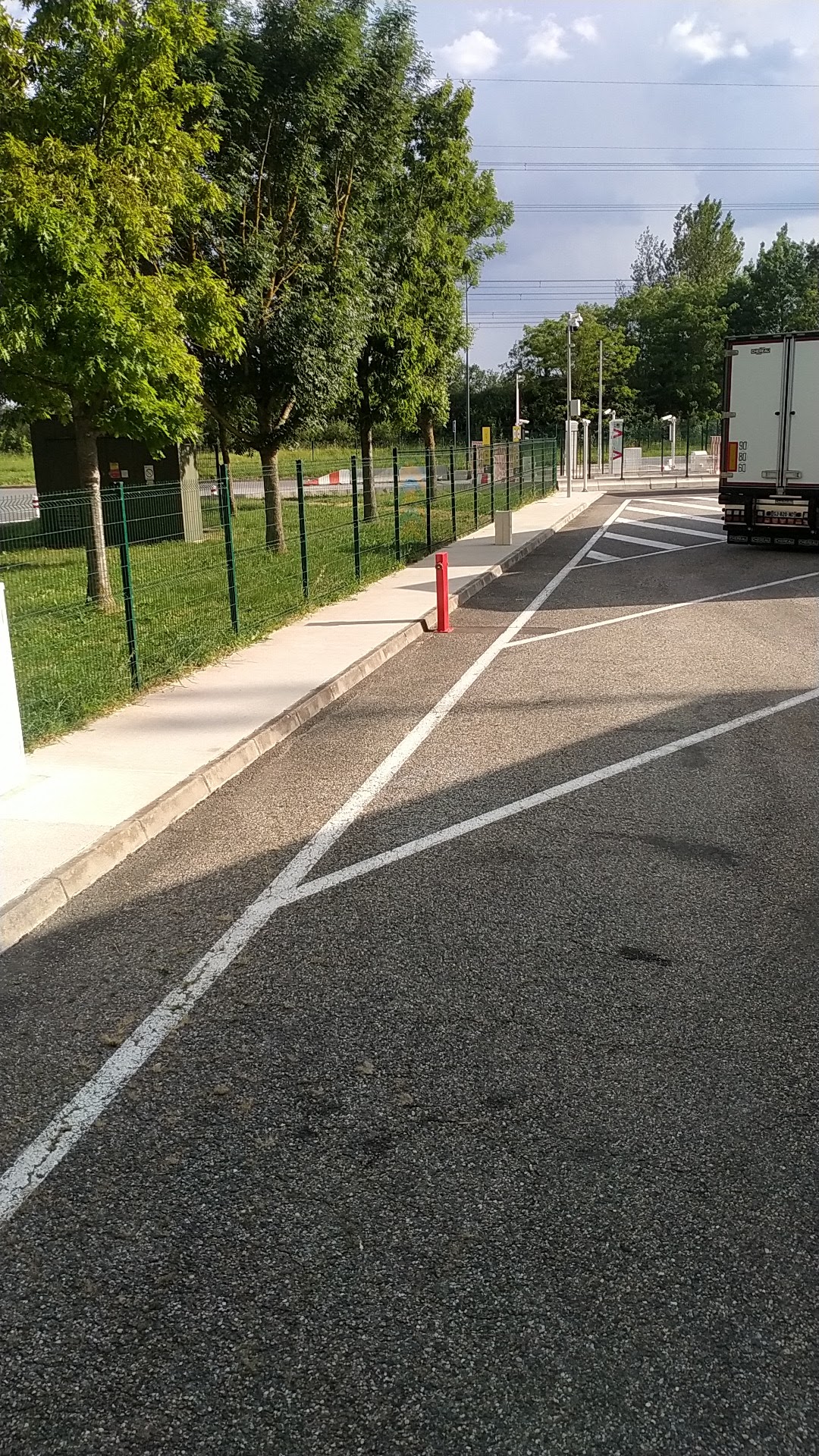 Photo n° 2 de l'avis de vitvitsky.i fait le 28/05/2023 à 16:47