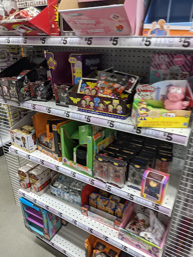 Shopping Mall «Friendly Center», reviews and photos, 3110 Kathleen Ave, Greensboro, NC 27408, USA