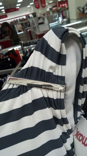 Department Store «T.J. Maxx», reviews and photos, 711 Southbridge St, Auburn, MA 01501, USA