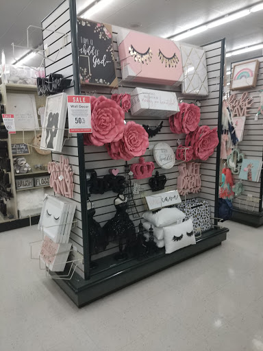 Craft Store «Hobby Lobby», reviews and photos, 4215 Jimmy Lee Smith Pkwy Suite 25, Hiram, GA 30141, USA