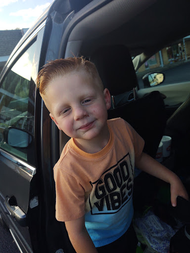 Hair Care «Hillview Barber & Styling Shop», reviews and photos, 1679 Old Preston Hwy N #34, Louisville, KY 40229, USA