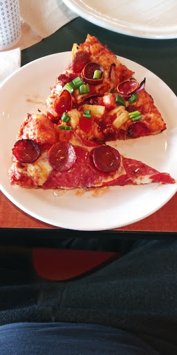 Pizza Restaurant «Round Table Pizza», reviews and photos, 7909 Walerga Rd, Antelope, CA 95843, USA