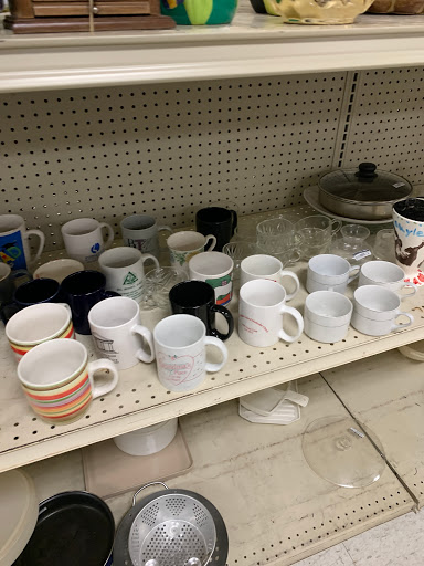 Hardware Store «Habitat for Humanity ReStore», reviews and photos, 4044 Taylorsville Rd, Louisville, KY 40220, USA